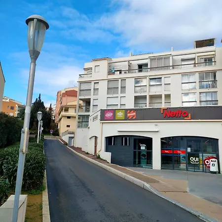 Superbe T2 En Centre Port, Vue Panoramique Sur Le Cap D'agde Agde